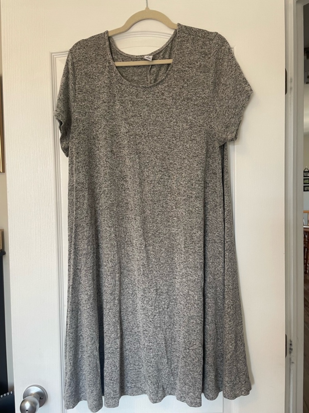 Old Navy Gray Short Sleeve Midi Swing Dress